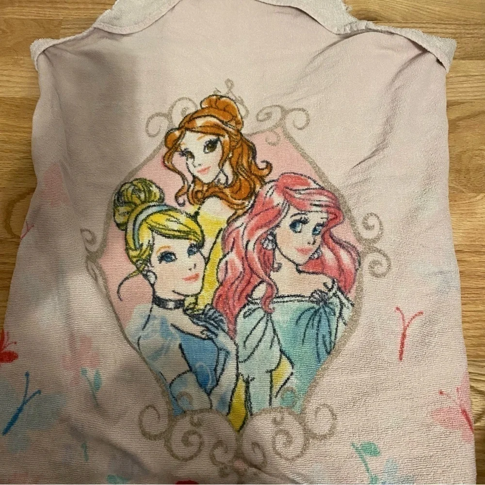 Disney Princess Hooded Bath Towel Cinderella Belle Ariel Little Mermaid Beauty